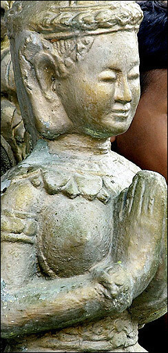 Un Bouddha de 270 kg vol� dans un restaurant japonais en Floride